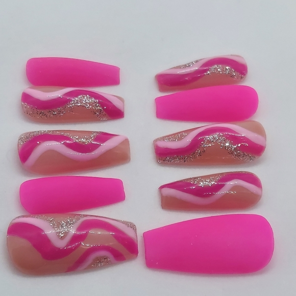 Pink Swirl Press on Nails - Picture 6 of 8